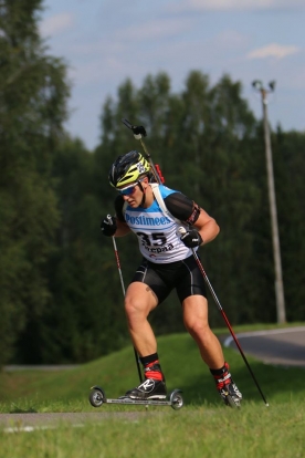RTU students Daumants Lūsa kļūst par Latvijas vicečempionu vasaras biatlona čempionāta otrajā kārtā